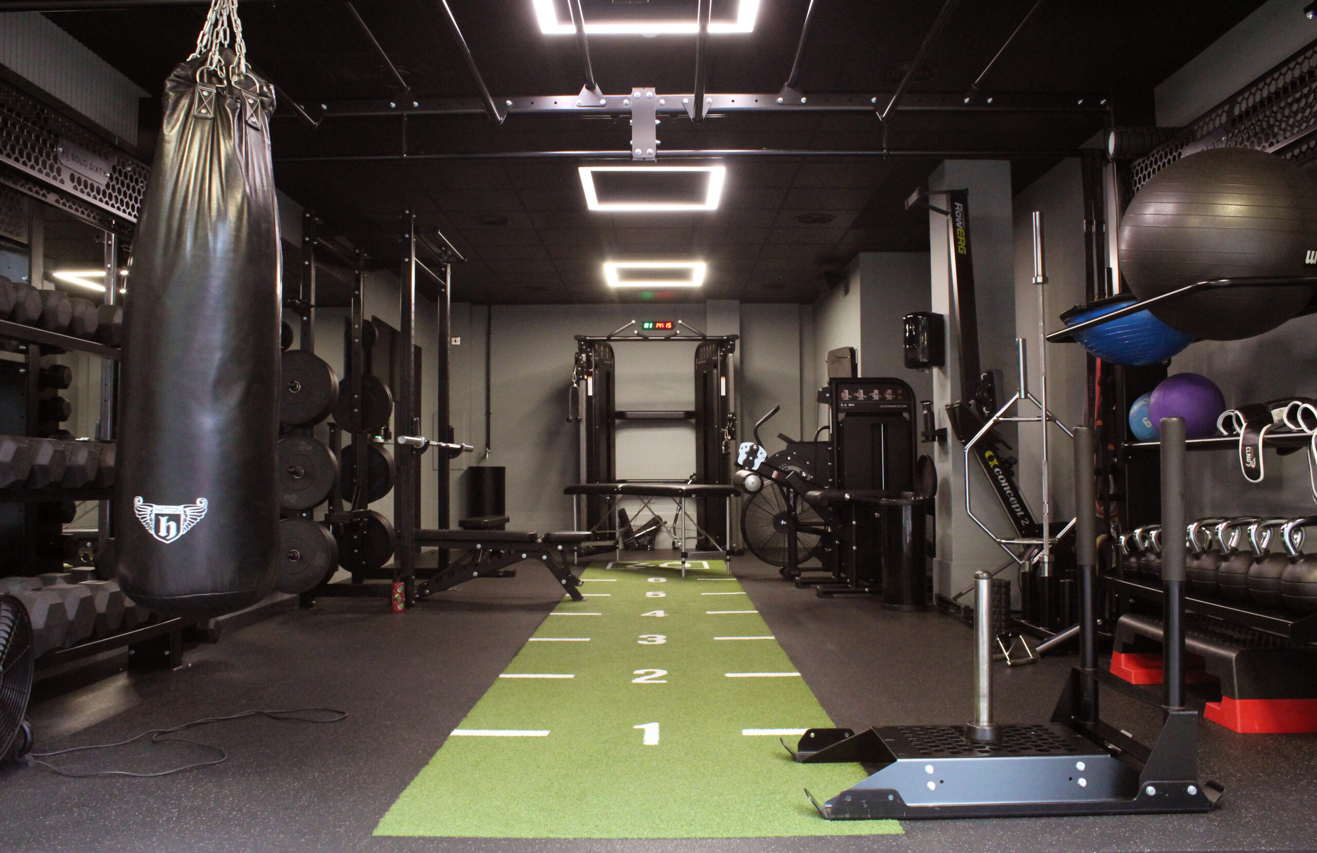Physiotherapy clinic London gym and rehabilitation space at ROOT Physio Vauxhall.